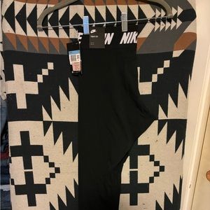 Nike legging brand new